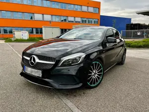 Mercedes-Benz A 180 A 180 7G-DCT Peak Edition