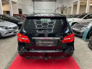 Mercedes-Benz B 180 *TÜV NEU*SERVICE NEU*AHK*PDC*SHZ*NAVI* Bild 5