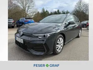Volkswagen Golf VIII Variant R-Line 1,5 l eTSI DSG AHK LED