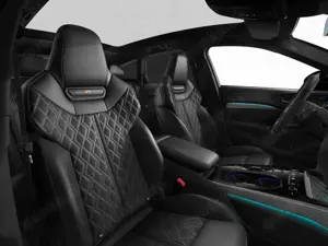 Audi A5 Avant 2.0 TFSI e quattro edition one S line AHK/Pano/Matrix/BO//HU Bild 4