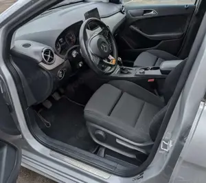 Mercedes-Benz B 180 B 180 Style Bild 4