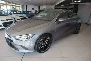 Mercedes-Benz CLA 180 /SHZ/LED/KAMERA/ALU/NAVI