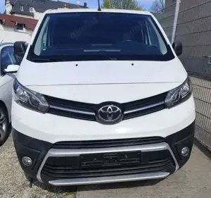 Toyota Proace Proace D-4D 2,0-l-D-4D L1 Comfort