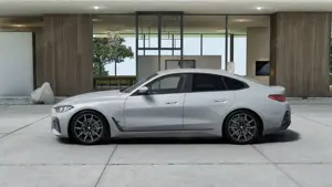 BMW i4 eDrive40 [M Sport, HUD, AHK, ACC, RFK, 19" LMR] Bild 3