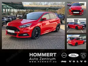 Ford Focus ST 2.0 EcoBoost *beh.Lenk*Xenon*Kamera*Navi