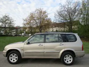 Suzuki XL-7 Vitara