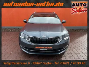 Skoda Octavia Combi 2.0 TDI DSG Style LED+PANO NAV SHZ Bild 2