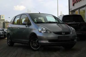 Honda Jazz 1.4/Klima/el.FH/ZV/AHK/Tüv  Service Neu