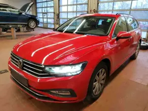 Volkswagen Passat Variant Business 2.0TDI DSG Navi ACC LED