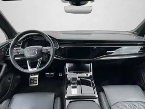 Audi SQ7 4.0 TFSI Quattro BO AHK HUD  PANO 360° HD-M Bild 4