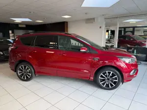 Ford Kuga ST-Line Navi SHZ AHK PDC KeyFree Ruby Rot Bild 4