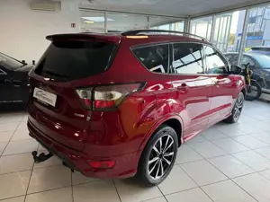 Ford Kuga ST-Line Navi SHZ AHK PDC KeyFree Ruby Rot Bild 5