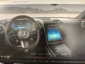 Mercedes-Benz SL 63 AMG 4Matic+ SPEEDSHIFT MCT 9G Bild 2