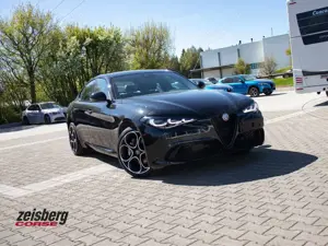 Alfa Romeo Giulia Veloce 2.0 Q4 280PS vom AR Vertragshändler