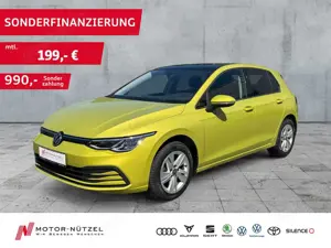 Volkswagen Golf VIII 1.5TSI LIFE LED+NAV+ACC+SHZ+2xPDC+PANO