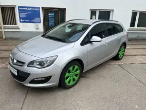 Opel Astra Edition,Klima,Tempomat, PDC, TÜV , Bi Xenon
