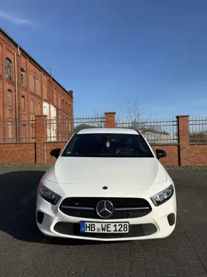 Mercedes-Benz A 220 Kombilimousine