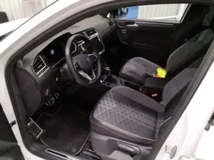 Volkswagen Tiguan Allspace R-LINE BLACK 2.0TDI 193PS 4M NP.76T AHK.STDHZG.PAN Bild 5