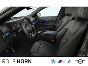 BMW i5 eDrive40 Touring M Sport HUD AHK Pano har/kar Bild 3