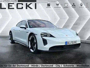 Porsche Taycan 4S *SPORTDESIGN*PANO*MATRIX*BOSE*PSCB WEIß*CHRONO*