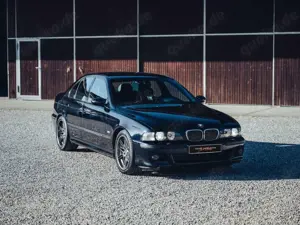 BMW M5 ( 1. Hand, BMW Scheckheftgepflegt, Erstlack)