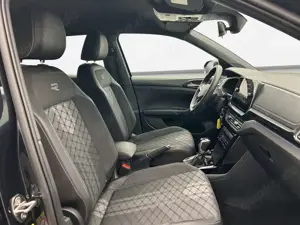 Volkswagen T-Cross 1.5 TSI DSG R-Line*Navi*AHK*Kamera*IQ-Li Bild 4