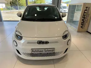 Fiat 500e 3+1 42 kWh