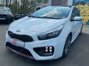 Kia Ceed / cee'd Ceed 1.6 GT PANO LED Navi SHZ LH Kamera Klima