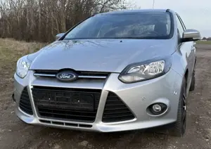 Ford Focus Turnier 1.0 EcoBoost Start-Stopp-System Titanium