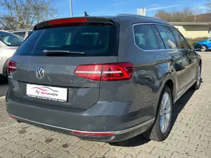 Volkswagen Passat Variant Highline BMT/Start-Stopp / LEDER/Standheizung/LED/ Bild 3