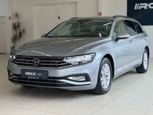 Volkswagen Passat Variant Business Automatik AHK ACC