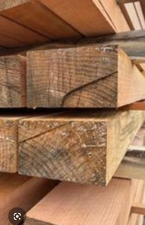 Drei Nagelneue 20 x 10 x 400cm Balken