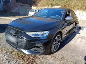 Audi S3 LIMOUSINE BLACK 18Z./MATRIX/HuD/PANO/SONOS