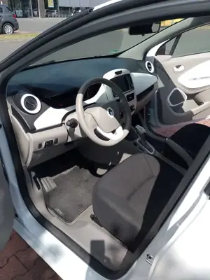 Renault ZOE ZOE mit grosser 41kw Batterie Bild 4