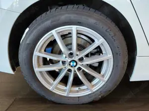 BMW 320 Bild 3
