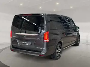 Mercedes-Benz V 300 d  **AMG,4matic,Pano,Navi,Burmester,360° Bild 3