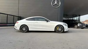 Mercedes-Benz C 300 C 300 (205.383) Bild 2
