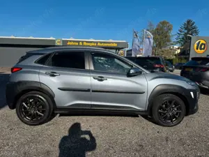 Hyundai KONA Trend / AHK / NAVI / ALLWETTERREIFEN / TEMP Bild 2
