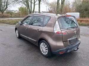 Renault Scenic dCi 110 EDC Xmod Bose Edition Bild 3