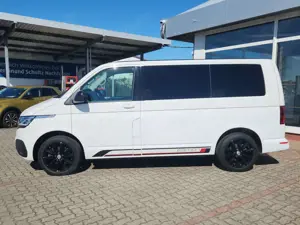Volkswagen T6 Multivan T6.1 2.0 TDI DSG LED AHK STHZ Clima Navi Bild 3