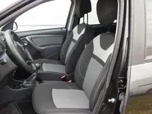Dacia Duster Black Shadow 4x2 Bild 5