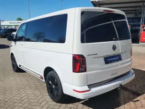 Volkswagen T6 Multivan T6.1 2.0 TDI DSG LED AHK STHZ Clima Navi Bild 4