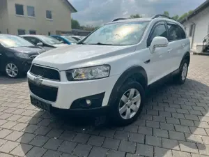 Chevrolet Captiva 2.4 LT 2WD 7 Sitze SHD NAVI AHK KAMERA T