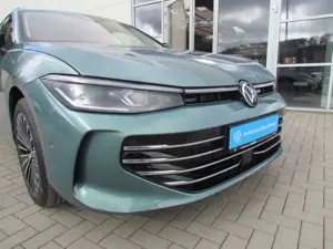 Volkswagen Passat Variant 1.5 TSI eHybrid DSG Elegance *AHK*LED* Bild 4