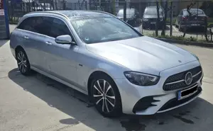 Mercedes-Benz E 300 de T 9G-TRONIC AMG Line