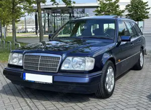 Mercedes-Benz E 200 E200 T W124 OLDTIMER H-Kenzeich/LEDER/KLIMA