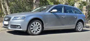 Audi A4 A4 Avant 2.7 TDI DPF multitronic Attraction