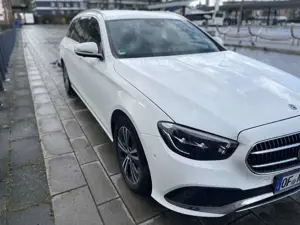 Mercedes-Benz E 220 Diesel T 9G-TRONIC