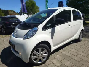 Peugeot iOn