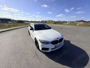 BMW 530 530d xDrive M-Paket / CarPlay